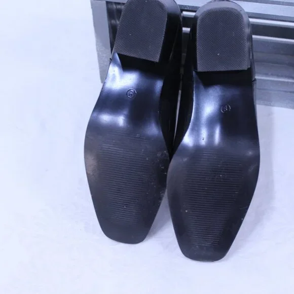 Lulu's Black Textured Ankle Booties - Picture 6 of 9